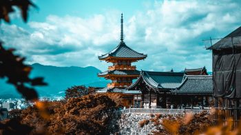 The History and Influences of Japanese Language