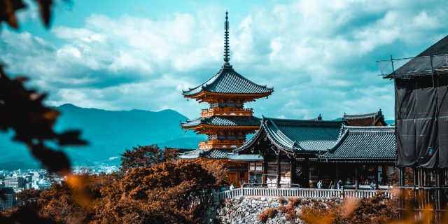 The History and Influences of Japanese Language